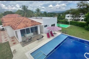 Acogedora villa de descanso, condominio el Imperio